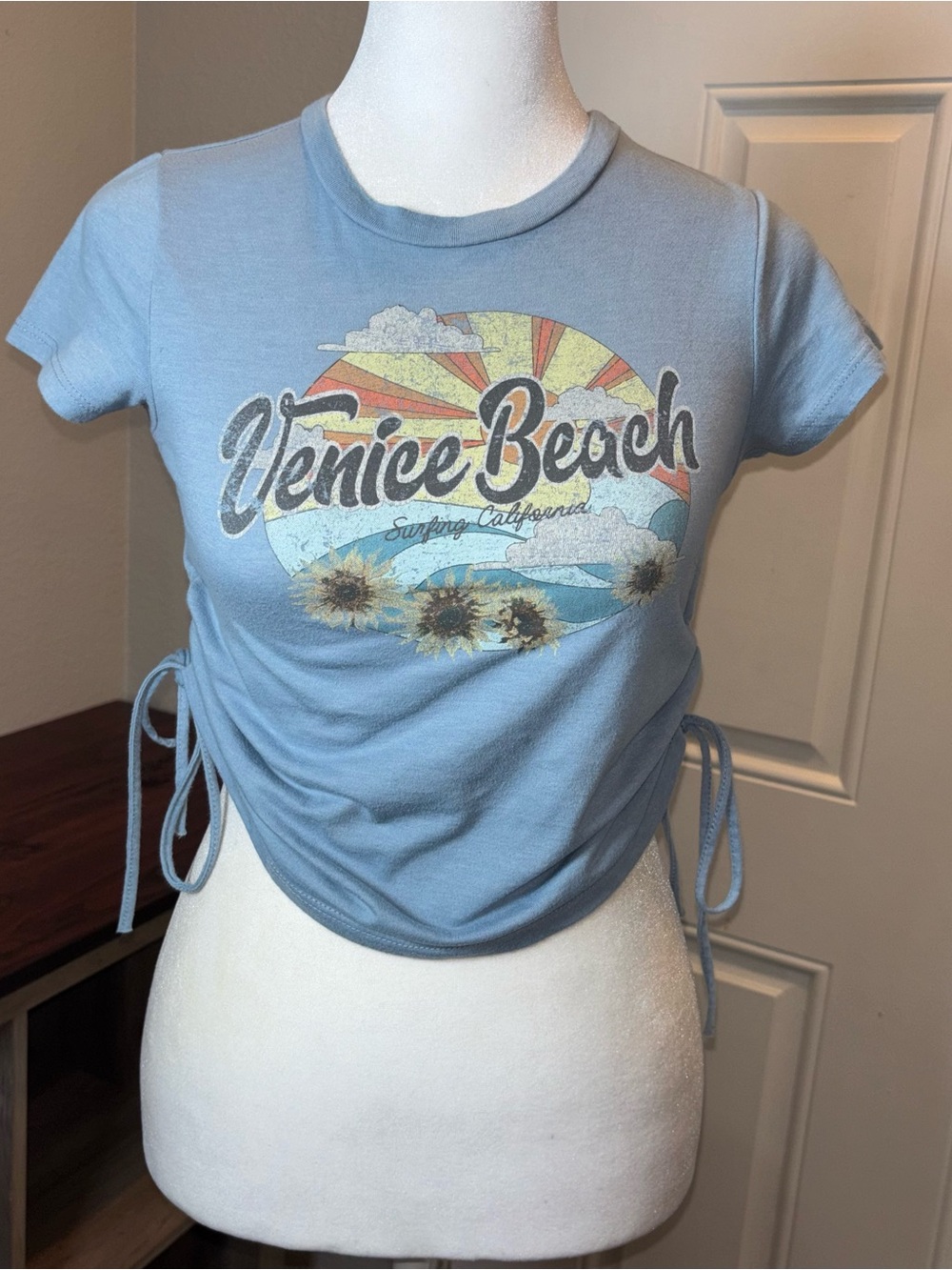 Venice Beach Blue Graphic Side-Tie Crop Tee